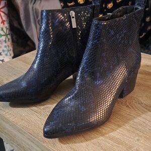 Scoop Faux Snakeskin Ankle Boots, Sz 8